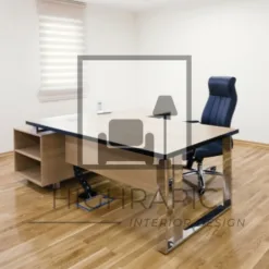 Office Desks: L-shaped computer desk with storage drawers in Iowa